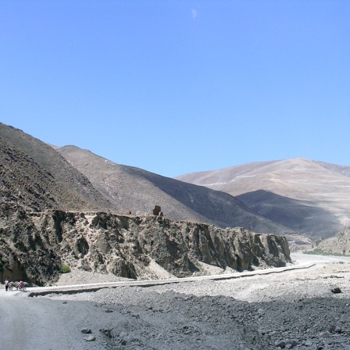 De overland naar Nepal - van Samye naar Nagartse