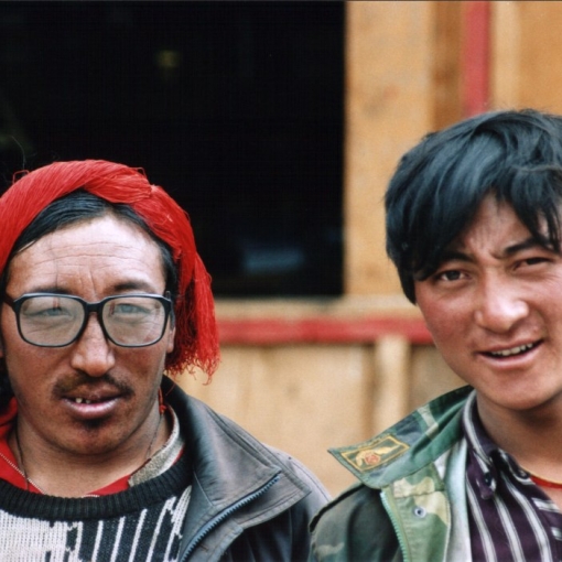 De overland naar Tibet - Bayi naar Namse Zampa (Bahel bridge)