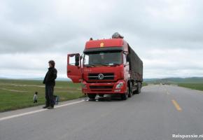 Over de grasslands naar Songpan