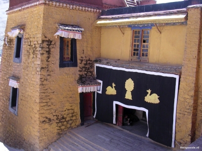 Zhongdian naar Lhasa - Ganden klooster