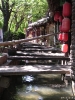 Lijang - Bruggetjes over de stroompjes door het dorp