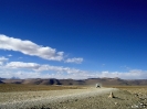 Lhasa naar Kathmandu - On the highway richting grens