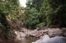 Gunung Gading - afkoelen bij de waterval